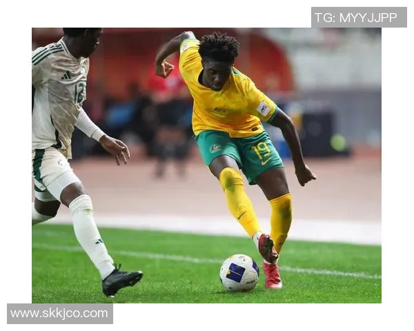 乌克兰U20青年队对决巴拿马U20球队精彩赛事回顾与分析 乌克兰U20青年队对决巴拿马U20球队精彩赛事回顾与分析