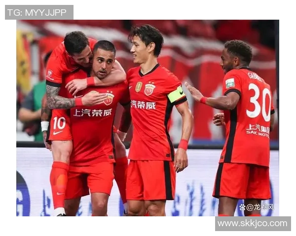 山丘黄蜂迎战中央海岸十字军精彩对决引发球迷热议与期待 山丘黄蜂迎战中央海岸十字军精彩对决引发球迷热议与期待